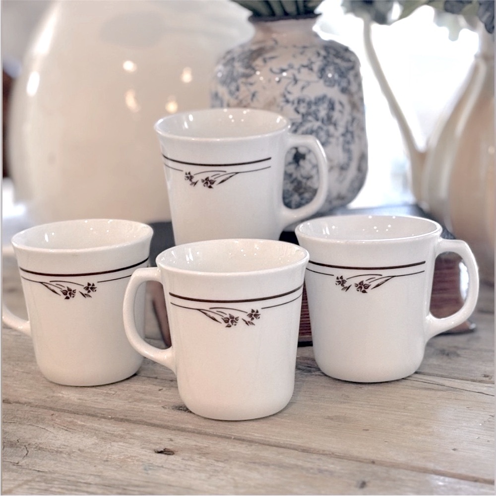 4 Vintage Corning Corelle Mugs. MELODY Pattern. Retro | Discontinued EUC